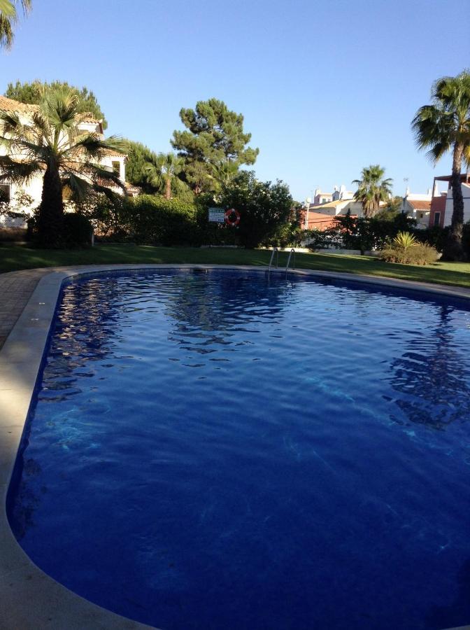 Charming House In Vilamoura With Shared Pool المظهر الخارجي الصورة